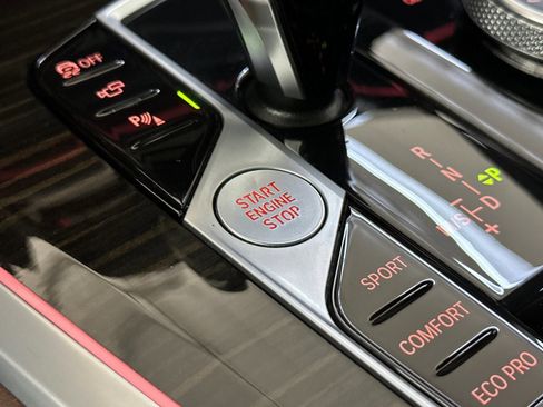 Used 2023 BMW X5 sDrive40i w/ Climate Comfort Package image 34