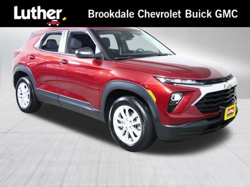 Used 2024 Chevrolet TrailBlazer LS w/ LS Convenience Package AWD/4WD image 1