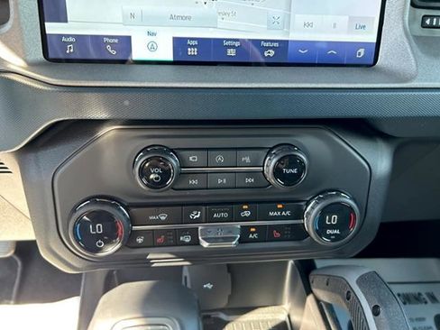 New 2024 Ford Bronco Outer Banks w/ Sasquatch Package image 17