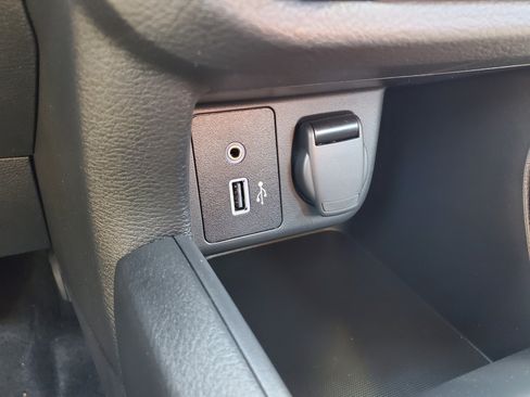 New 2025 Nissan Versa S w/ Trunk Package image 26