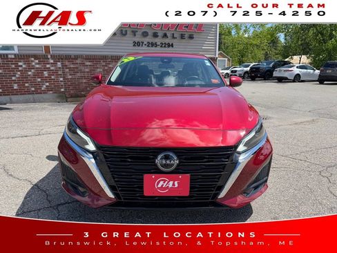 Used 2023 Nissan Altima 2.5 SV AWD/4WD image 9