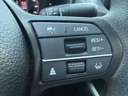 Used 2025 Honda Accord SE image 25