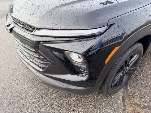 New 2026 Chevrolet TrailBlazer LT w/ Convenience Package AWD/4WD image 11