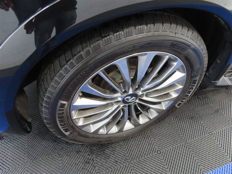 Used 2021 INFINITI QX80 Sensory w/ Cargo Package RWD image 8