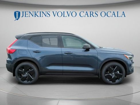 New 2026 Volvo XC40 B5 Ultra w/ Protection Package Premier AWD/4WD image 2