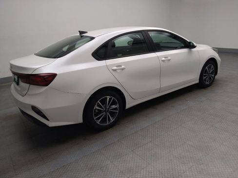 Used 2024 Kia Forte LXS image 10
