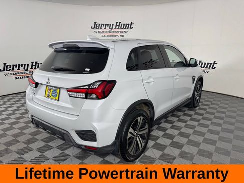 Used 2023 Mitsubishi Outlander Sport ES AWD/4WD image 7