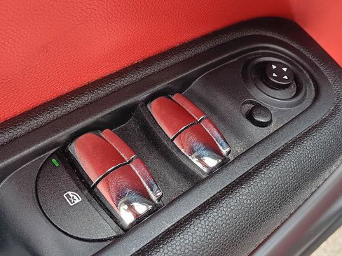 Used 2014 MINI Cooper Countryman S image 8