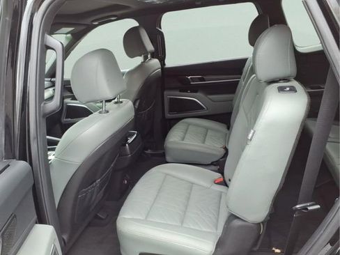 Used 2023 Kia Telluride SX X-Pro AWD/4WD image 8