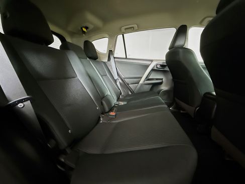 Certified 2018 Toyota RAV4 LE w/ Carpet Mat Package image 23