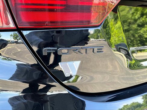 Used 2024 Kia Forte GT w/ GT2 Package FWD image 23