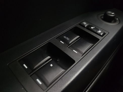 Used 2015 Jeep Patriot High Altitude AWD/4WD image 27