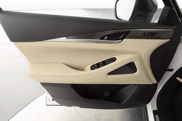 Used 2025 INFINITI QX60 Luxe AWD/4WD image 11