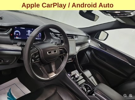 Used 2023 Jeep Grand Cherokee Overland AWD/4WD image 11