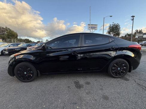 Used 2013 Hyundai Elantra GLS image 6