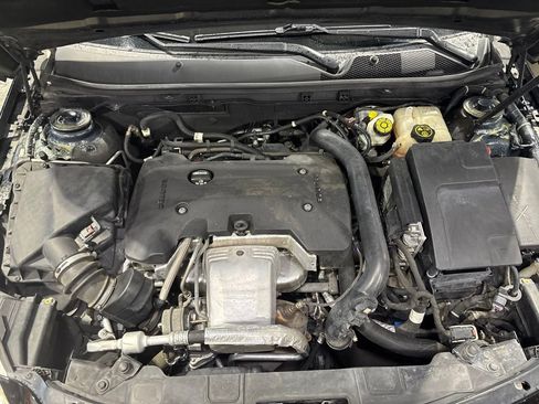 Used 2015 Buick Regal Premium w/ Experience Buick Package FWD image 12