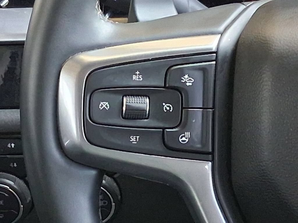 Used 2025 Chevrolet Silverado 1500 LT Trail Boss w/ Convenience Package II AWD/4WD image 12
