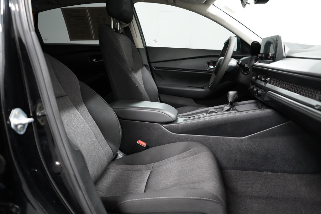 Used 2023 Honda Accord EX image 21