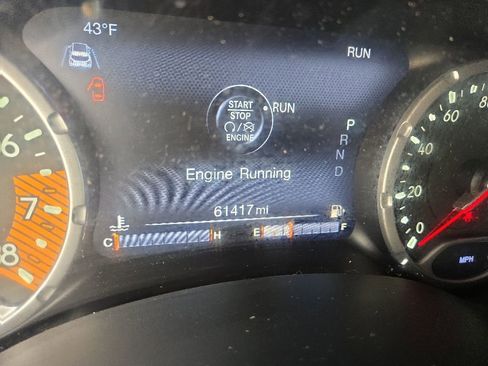 Used 2021 Jeep Renegade Limited AWD/4WD image 22