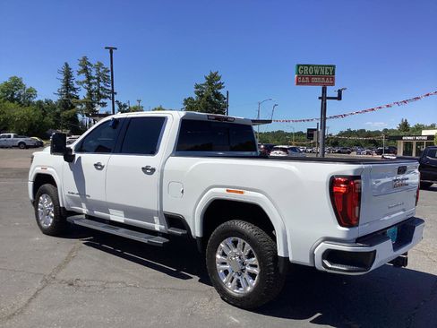 Used 2020 GMC Sierra 2500 Denali w/ Denali Ultimate Package AWD/4WD image 7