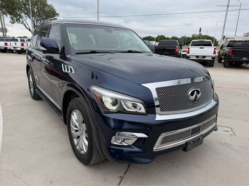 Used 2017 INFINITI QX80 2WD w/ Driver Assistance Package image 4