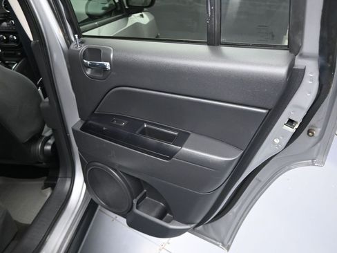 Used 2016 Jeep Compass Sport w/ Power Value Group image 24