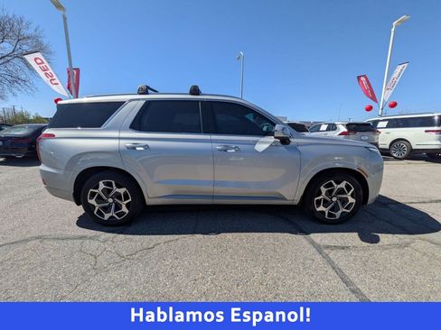 Used 2022 Hyundai Palisade Calligraphy w/ Winter Package image 2