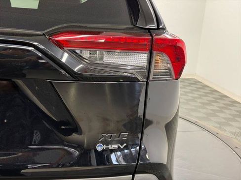 Certified 2025 Toyota RAV4 XLE AWD/4WD image 14