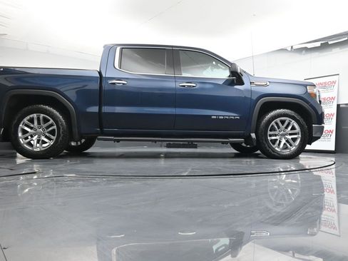 Used 2022 GMC Sierra 1500 SLT w/ SLT Convenience Package image 39