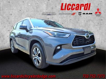 Used 2023 Toyota Highlander L