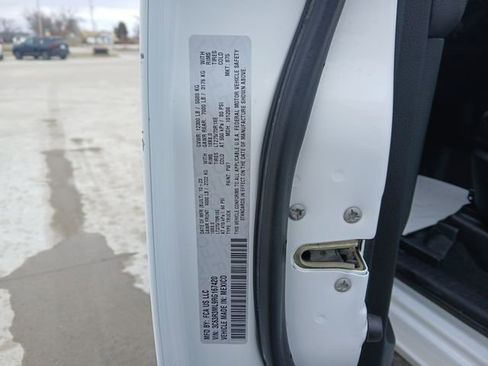 Used 2024 RAM 3500 Laramie w/ Towing Technology Group image 38