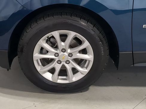 Used 2020 Chevrolet Equinox LT w/ Driver Convenience Package FWD image 17