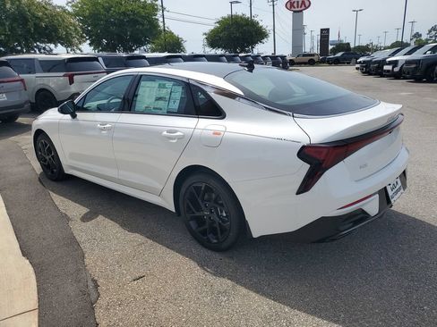 New 2026 Kia K5 GT-Line w/ GT-Line Premium Package FWD image 3