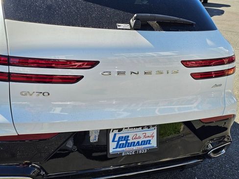New 2026 Genesis GV70 2.5T Sport Prestige image 25