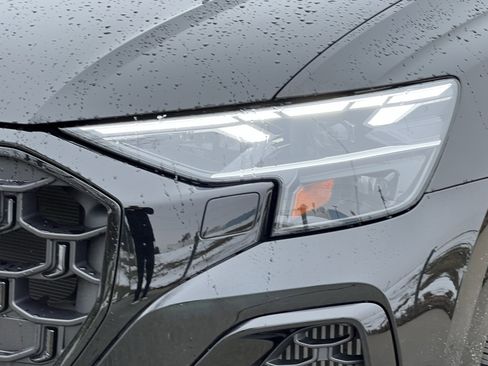 Used 2025 Audi Q8 Premium Plus w/ Premium Plus Package image 7