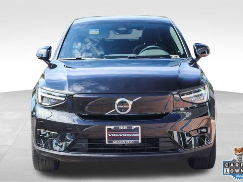 Used 2023 Volvo C40 P8 Recharge Plus AWD/4WD image 2