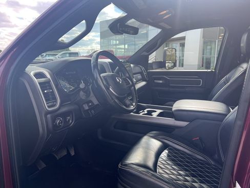 Used 2022 RAM 2500 Big Horn w/ Level C Equiment Group AWD/4WD image 11