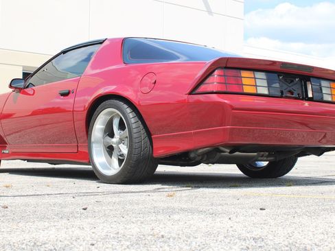 Used 1989 Chevrolet Camaro RS RWD image 27