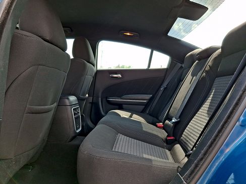 Used 2023 Dodge Charger SXT RWD image 11