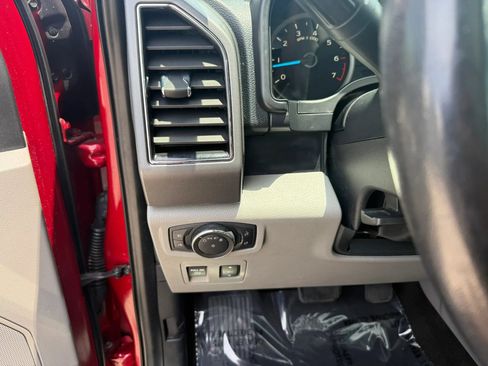Used 2020 Ford F150 XLT w/ Equipment Group 302A Luxury AWD/4WD image 23