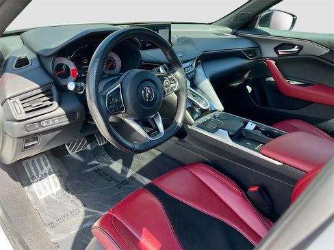 Used 2023 Acura TLX A-Spec Package image 9