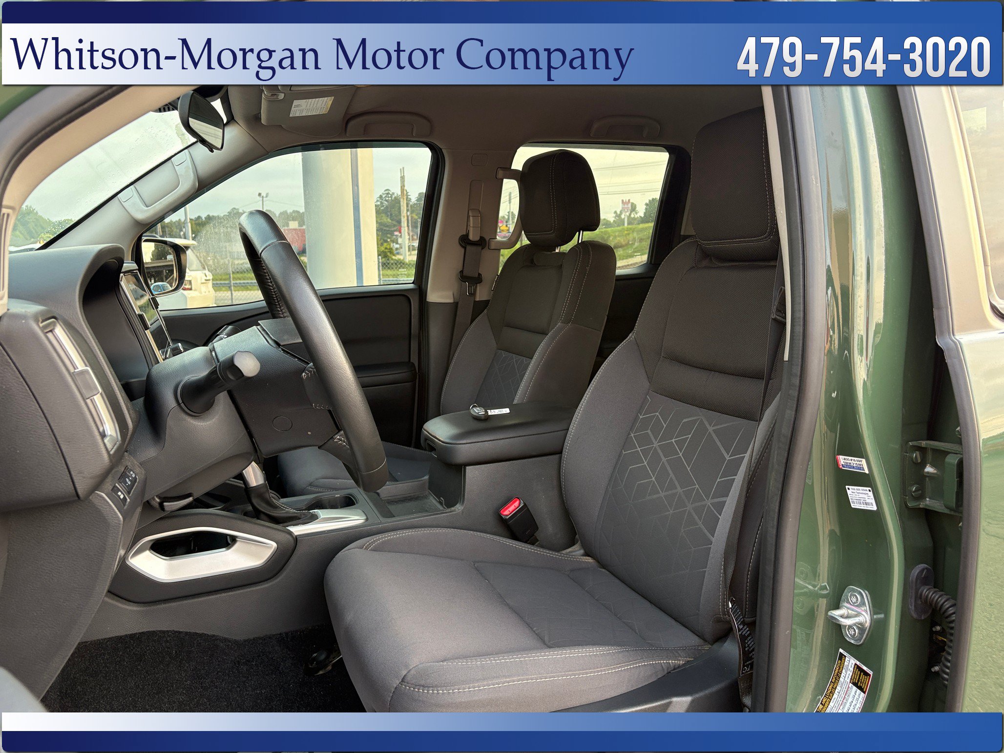 Used 2025 Nissan Frontier SV w/ SV Convenience Package AWD/4WD image 11