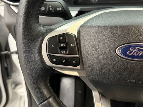 Used 2023 Ford Explorer XLT w/ Equipment Group 202A image 19