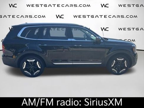 Certified 2025 Kia Telluride S FWD image 7