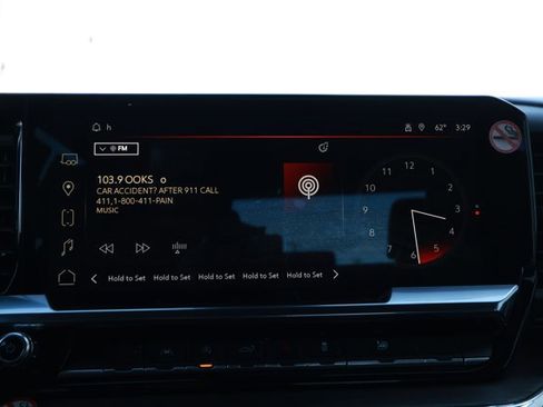 Used 2025 GMC Sierra 1500 SLT image 17