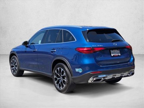 Used 2025 Mercedes-Benz GLC 350e 4MATIC image 8