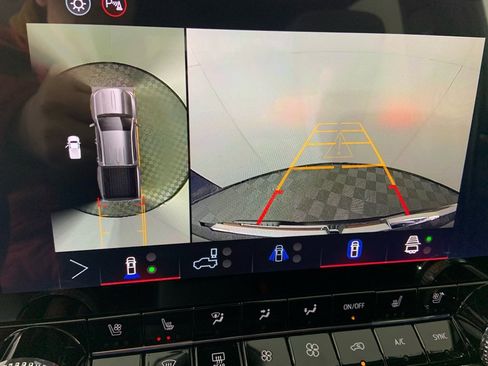 Used 2026 GMC Canyon Denali image 7