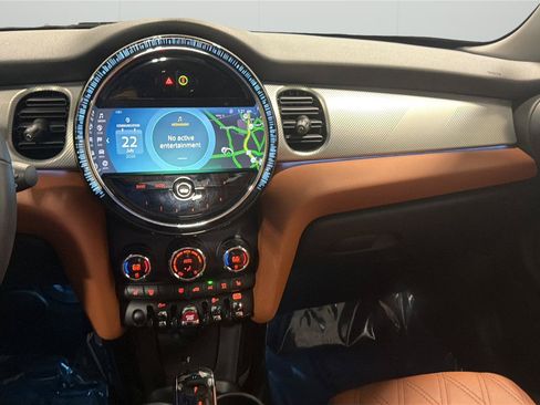 Used 2023 MINI Cooper S w/ Signature Upholstery Package FWD image 17