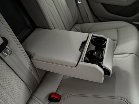 Used 2022 Audi A6 Premium Plus w/ Premium Plus Package image 44