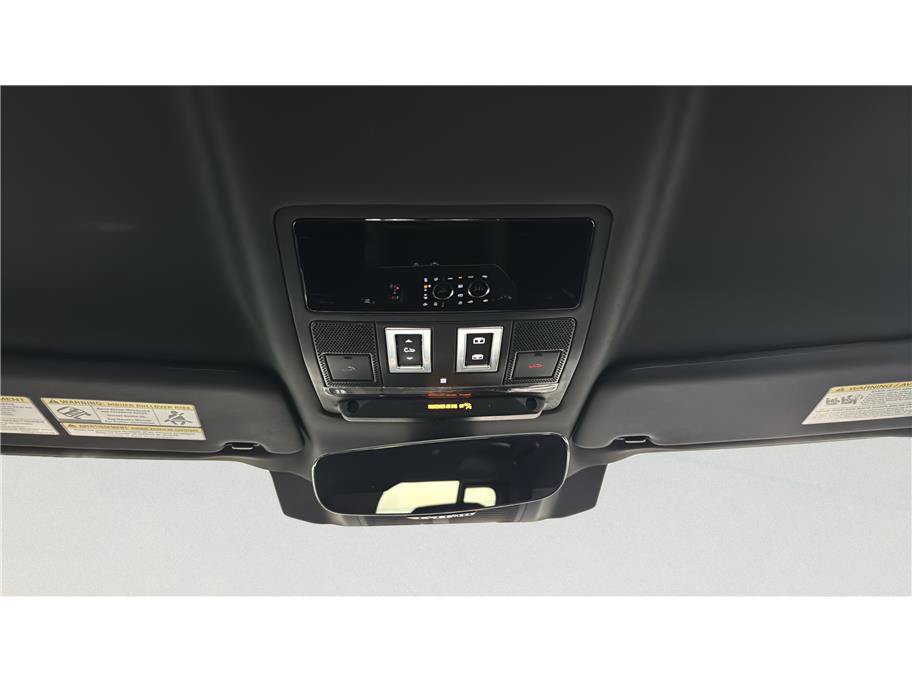 Used 2023 Land Rover Defender 130 SE AWD/4WD image 34